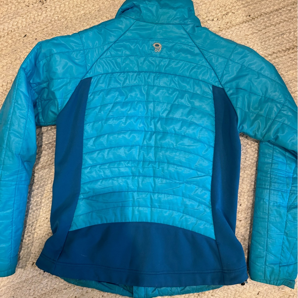 Like New Mountain Hardware Jacket, Perfect For Fa… - image 2